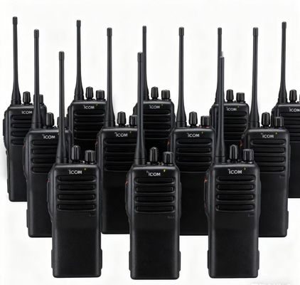 kopen ICOM IC-F26 5 Watt UHF Walkie Talkie with 5-10km Long Range and IPX5 Water Resistance for Secure Communication online vervaardiging