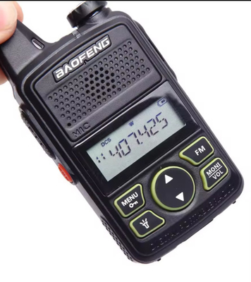Bf-T1 2W 2km 5km Bereik USB Oplaadbare Mini Handheld Baofeng Walkie Talkie Voor Restaurant