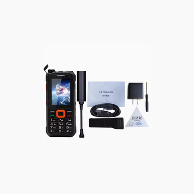 YT1100 POC Long Distance Two Way Radio 0-50km Talk Range 128 Storage Channel IPX5 Waterbestendigheidsniveau voor duidelijke communicatie