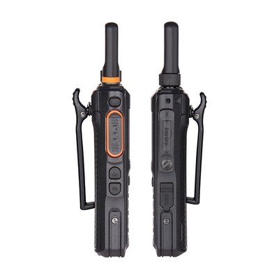 INRICO T640A POC Long Distance Two Way Radio 15 uur Talk Time DMR Mode POC Long Distance Two Way Radio IP54 Rating Ultra-dun draagbaar ontwerp met ingebouwde antenne
