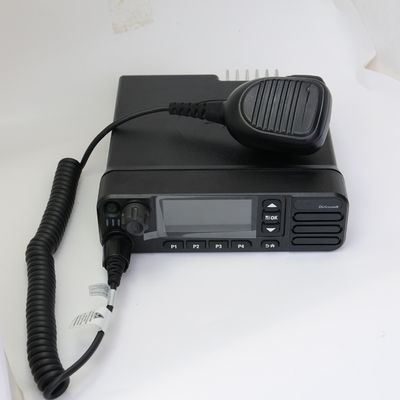 Motorola DGM8500 Voertuigradio 45W 25km Bereik VHF UHF