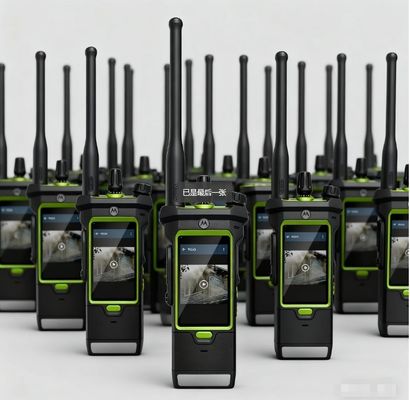 APX NEXT XN Professionele Digitale Walkie Talkie met 50 km Bereik, 2300 mAh Batterij en IP6X Stofbestendigheid Twee-weg Radio